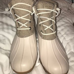 Sperry boots